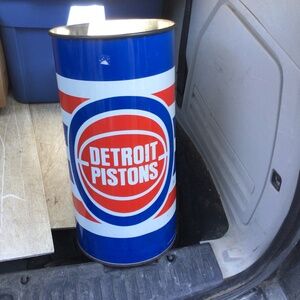Vintage NBA DETROIT Pistons pail
